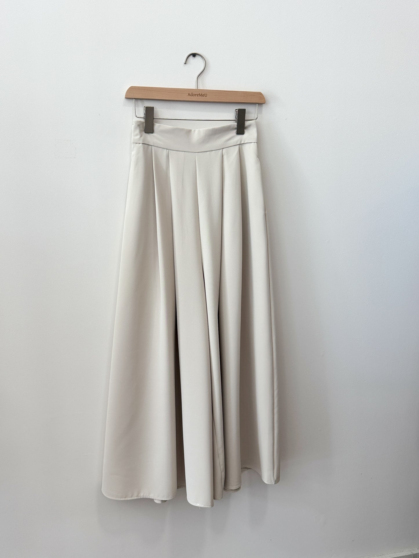 Pintuck Wide Slacks (~5/12)