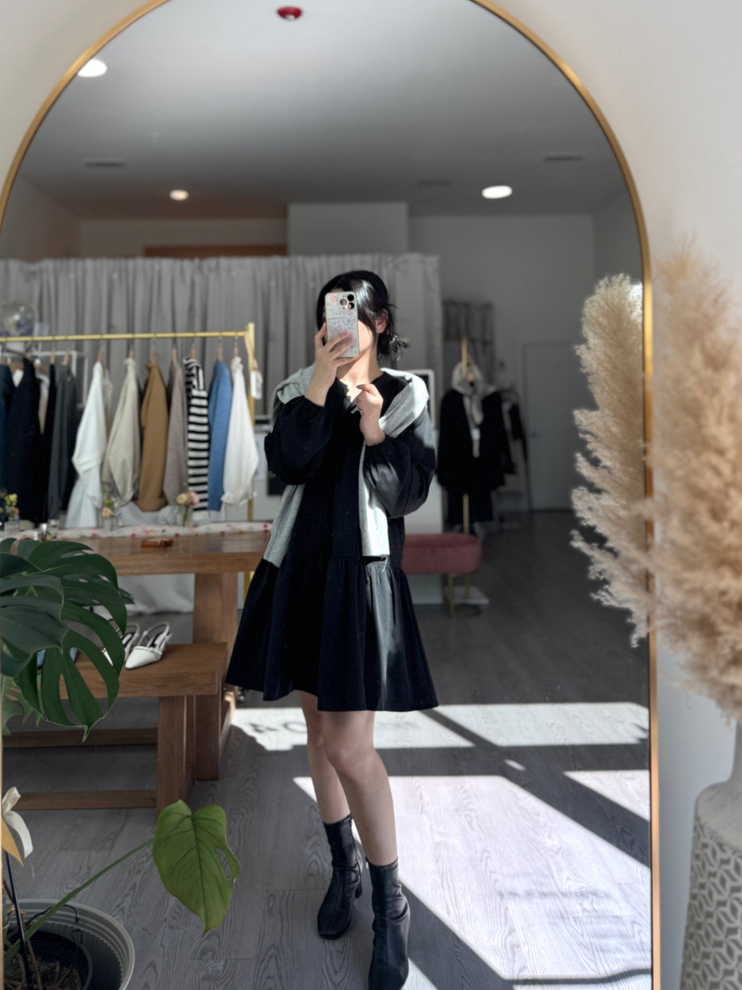 Leuin Pintuck Mini Dress(~10/8)