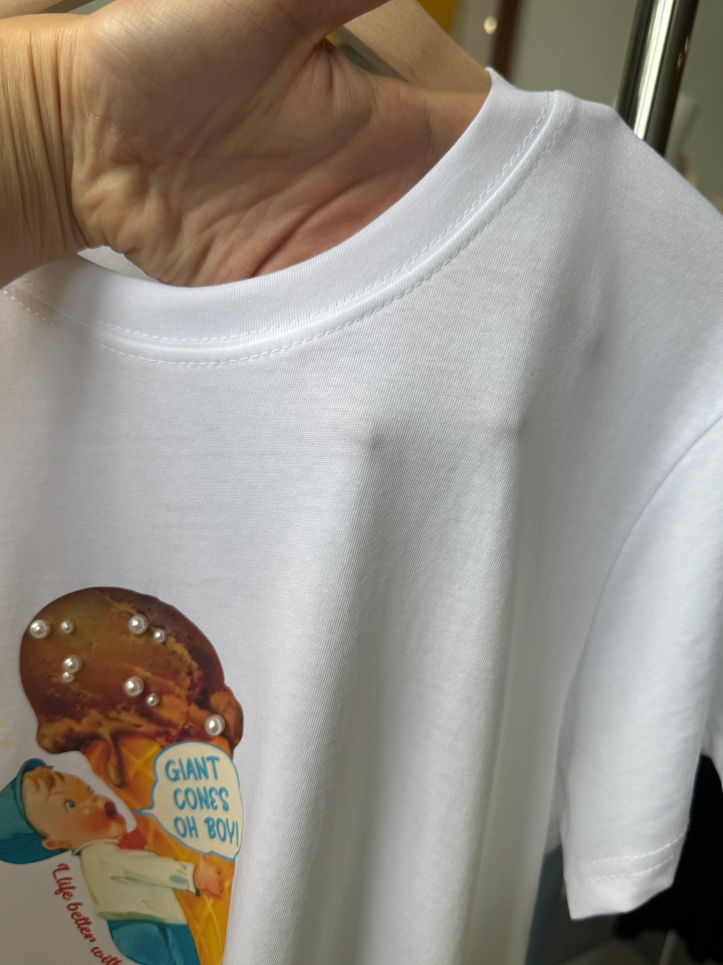 Baskin T-shirt - AdoreMeU