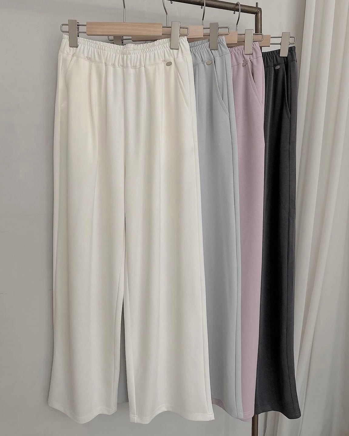 *Banding Track Pants