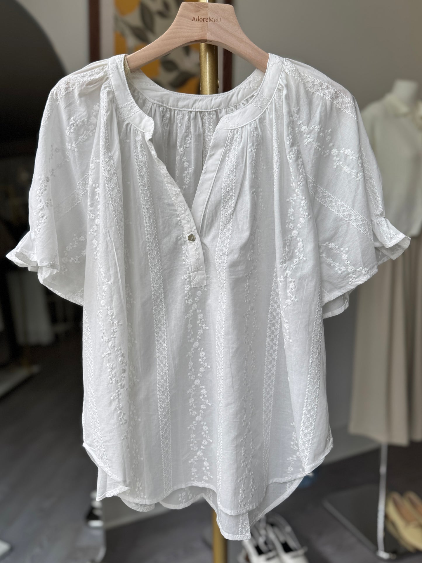 Lace Blouse - AdoreMeU