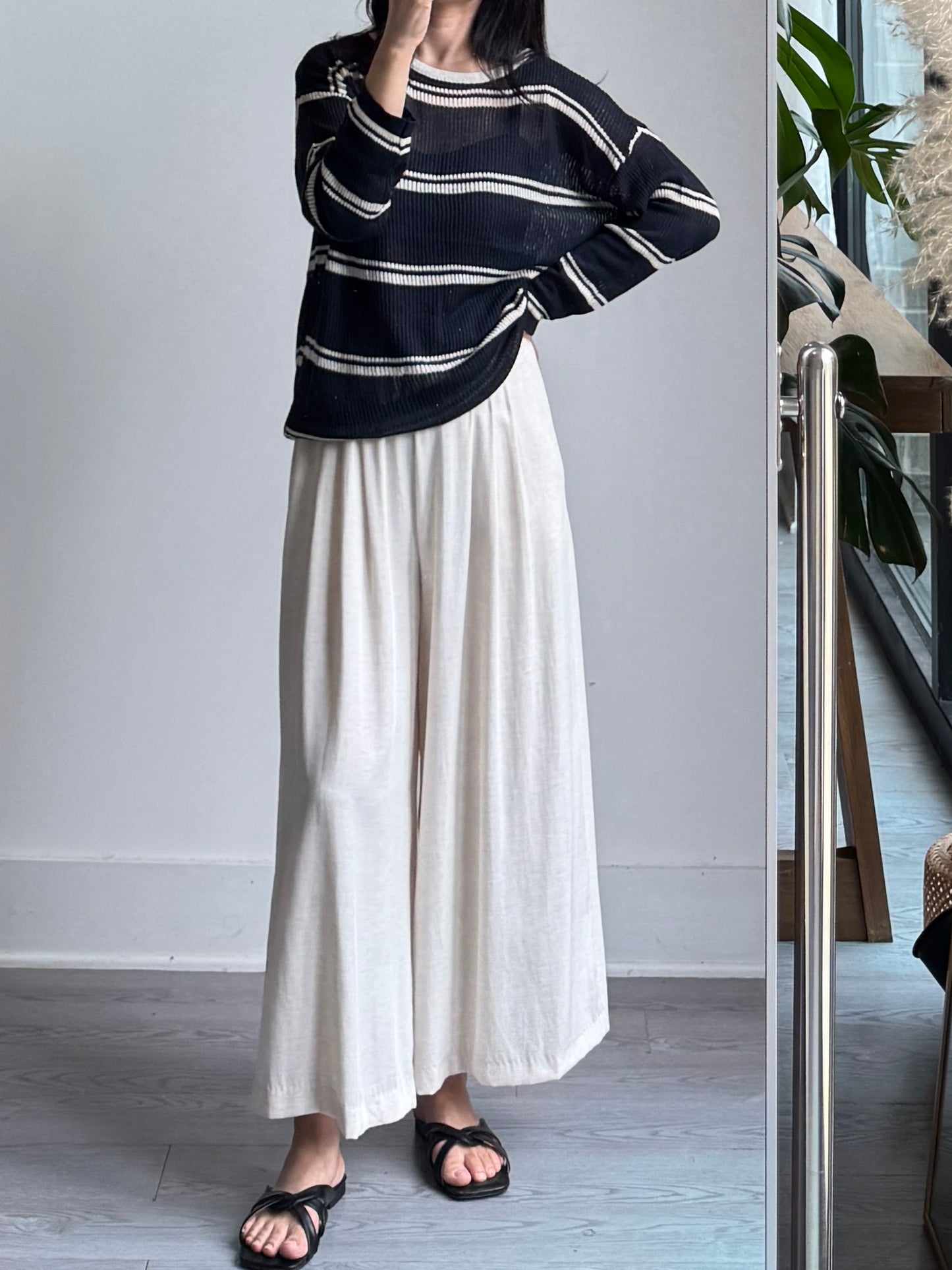 Pleated Pants - AdoreMeU