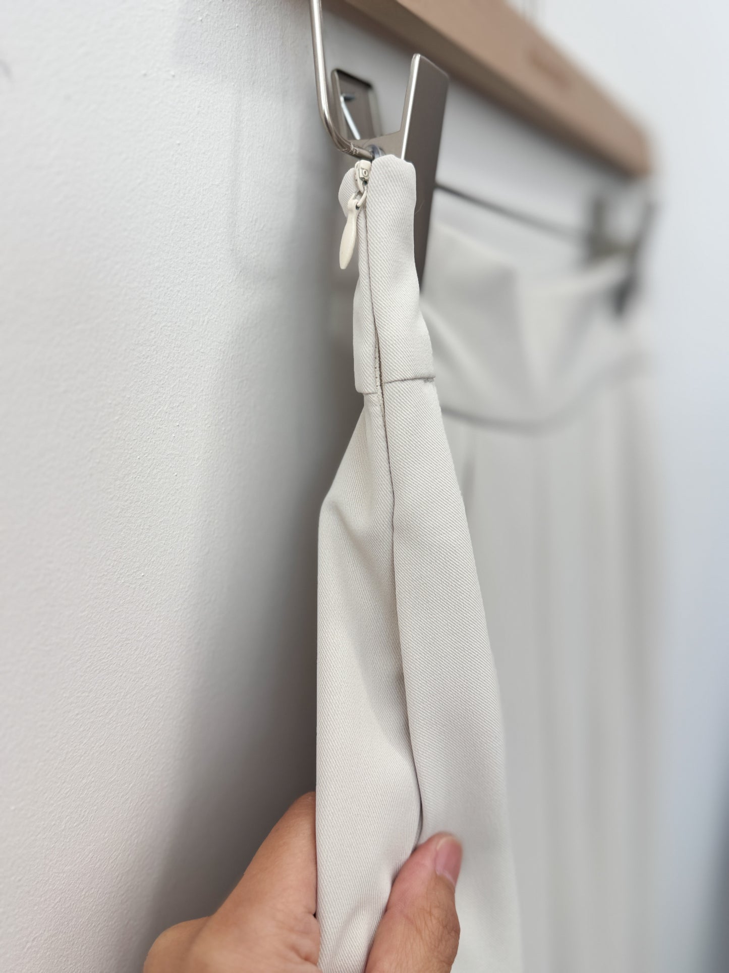 Pintuck Wide Slacks (~5/12)