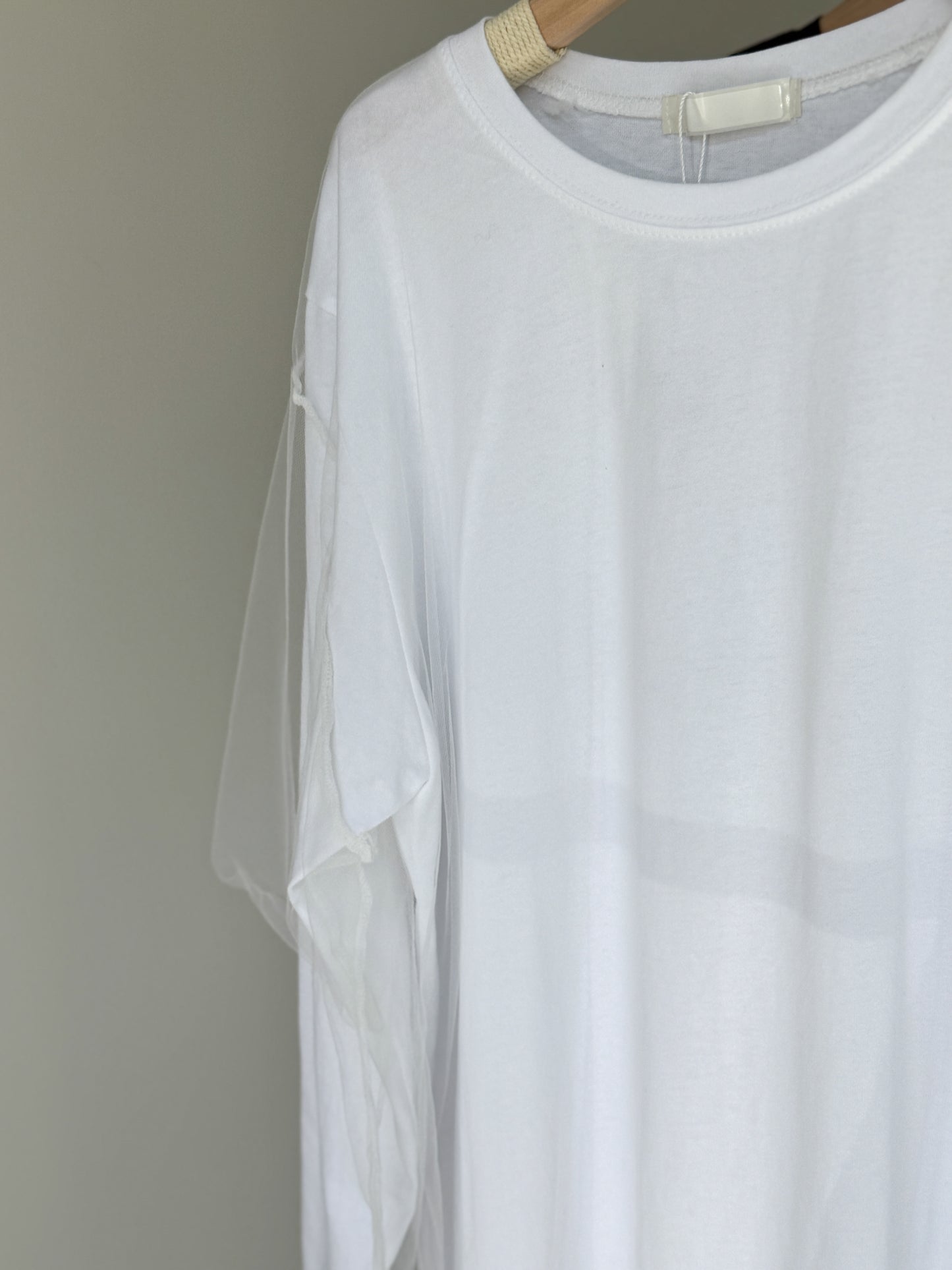 Soft Net Layered Tee - AdoreMeU