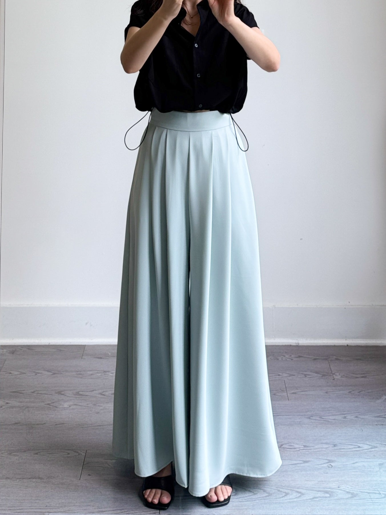 Pintuck Wide Slacks (~5/12)