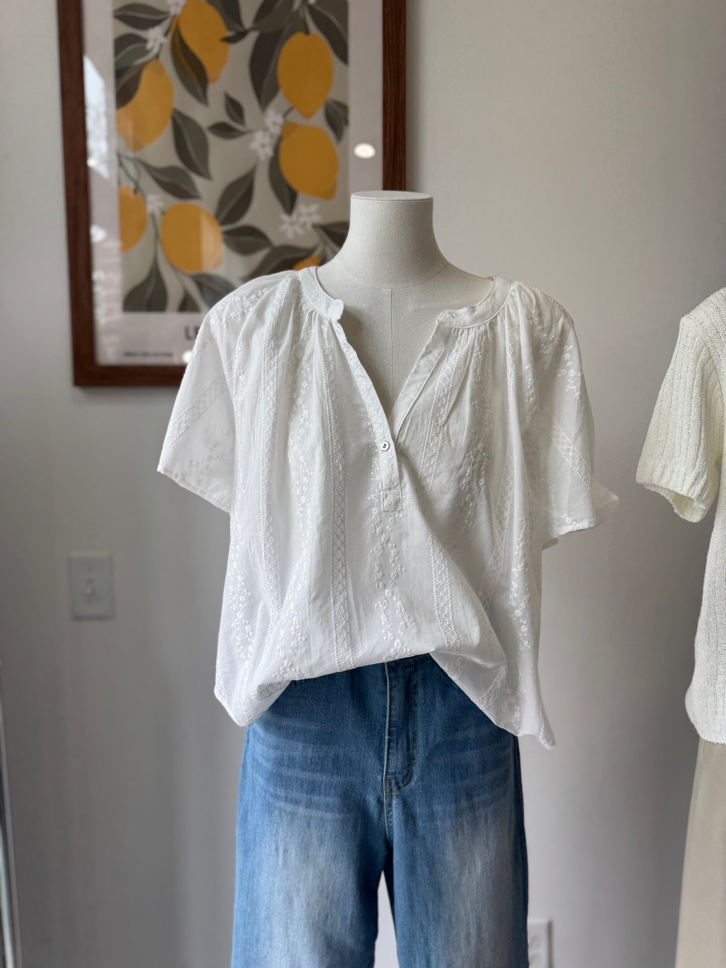 Lace Blouse - AdoreMeU