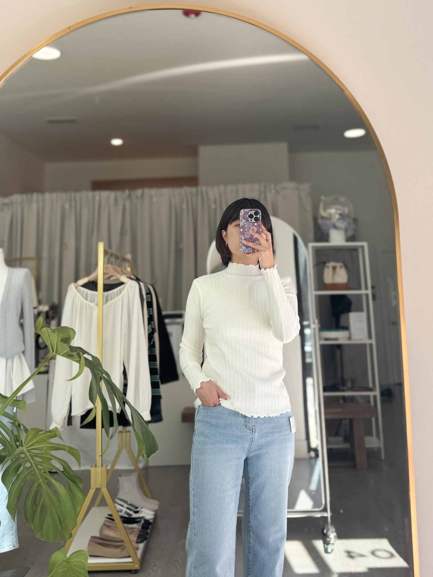 Leaf Mockneck Tshirt