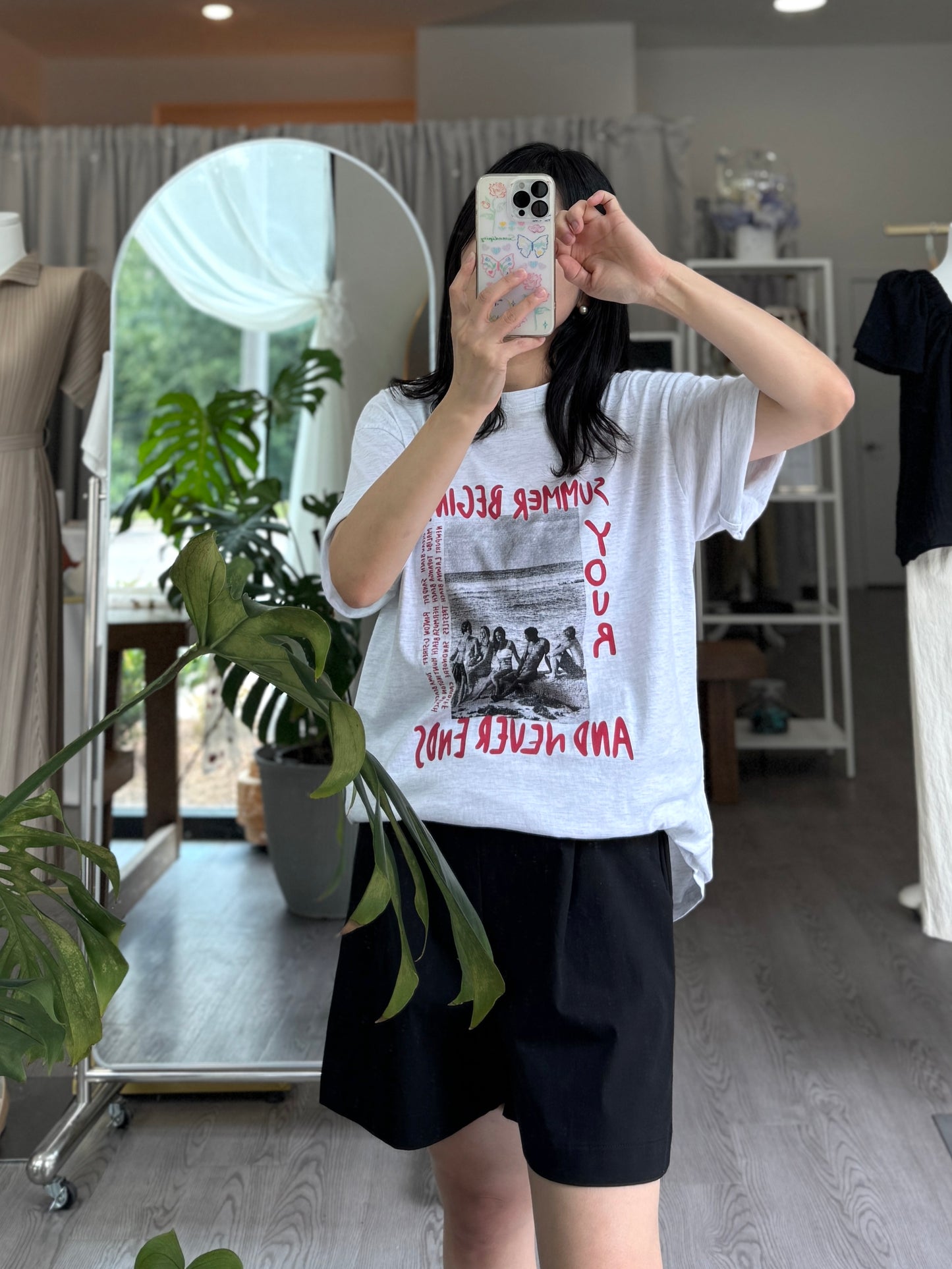 Summer Begins Tee - AdoreMeU