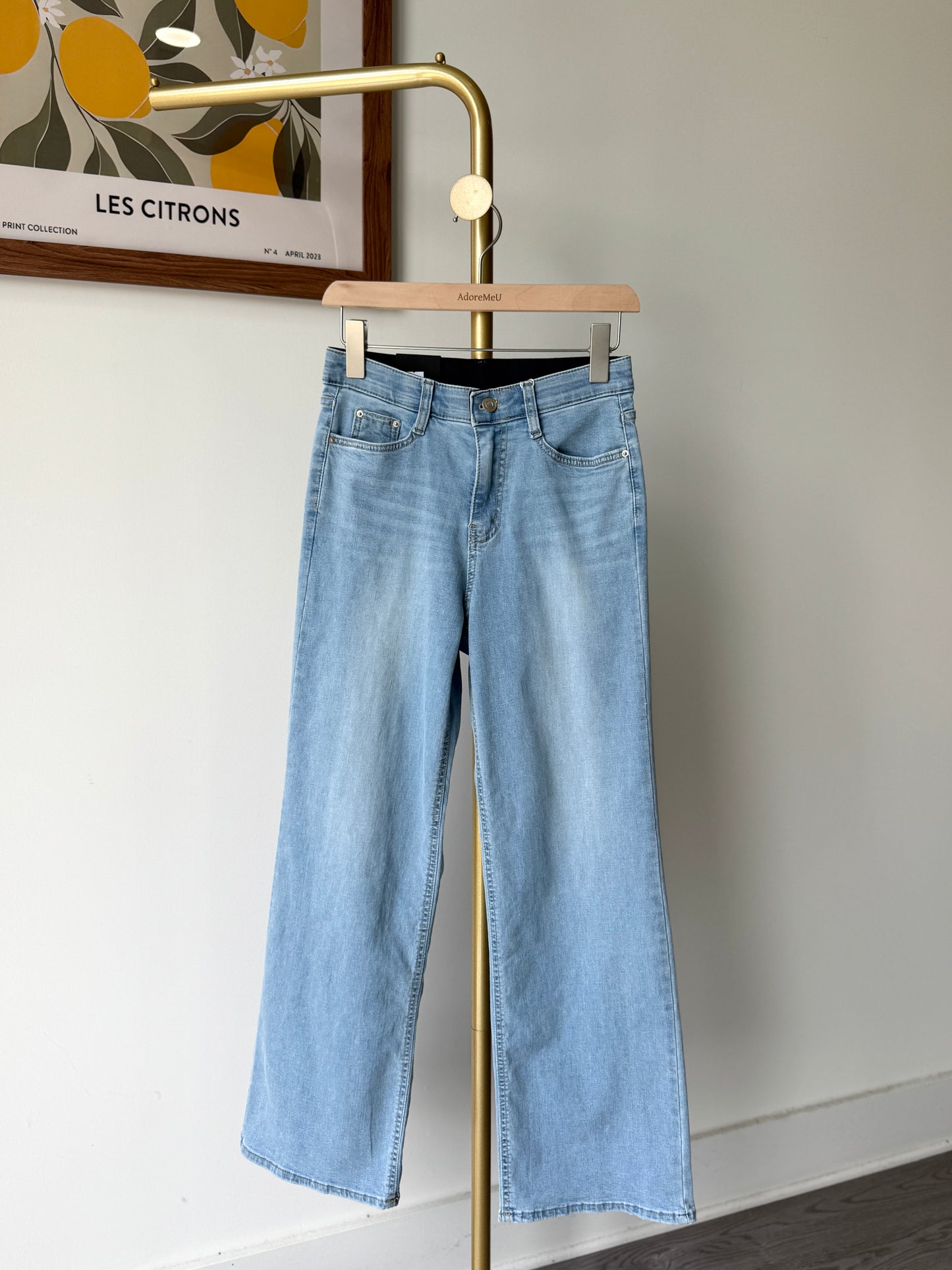 Secret Semi Wide Denim