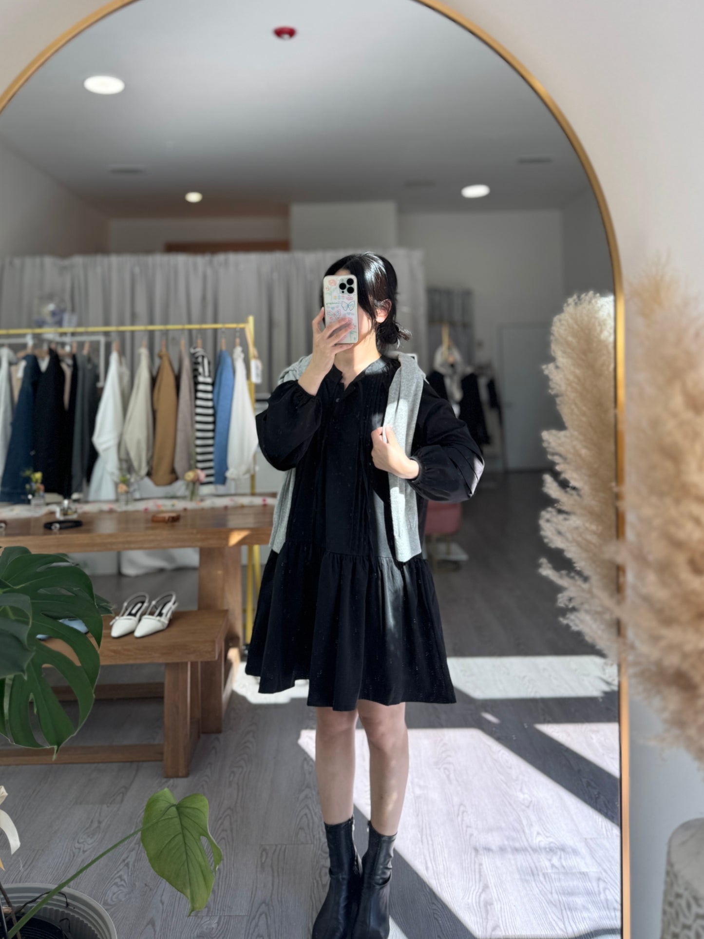 Leuin Pintuck Mini Dress(~10/8)