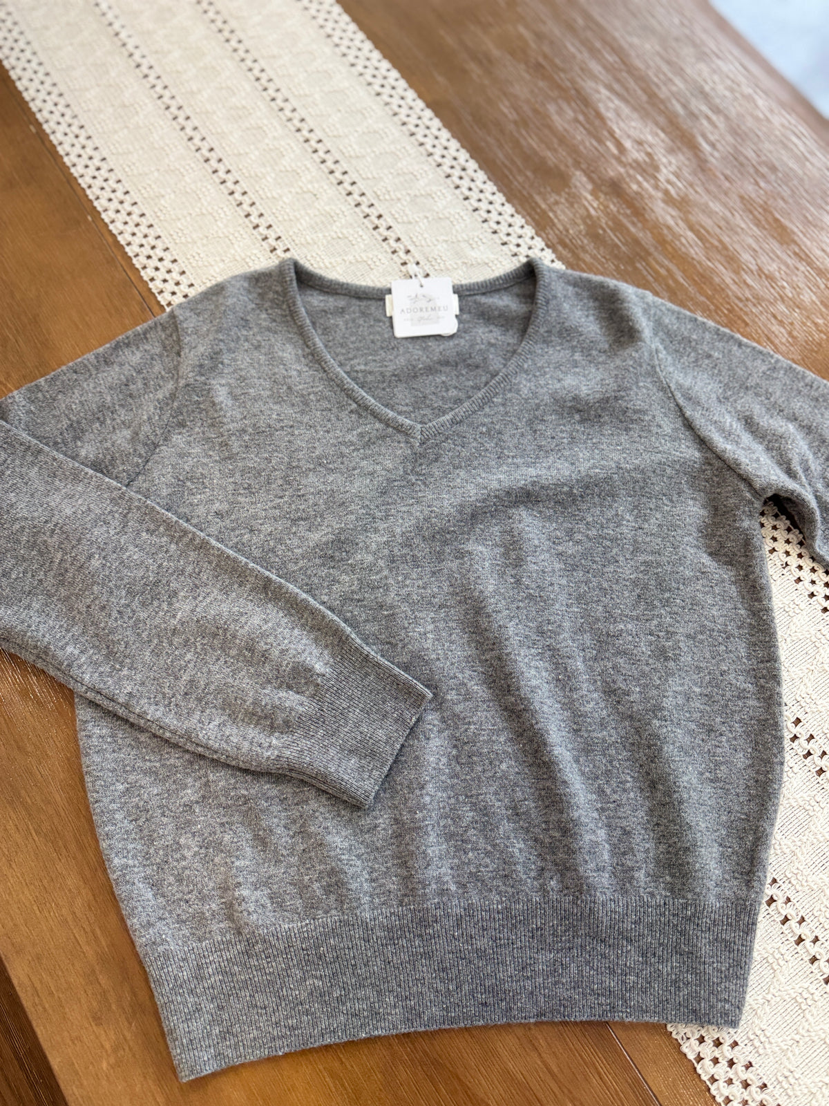 Soft V Cash Knit