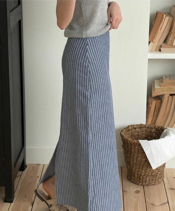* Stripe Semi A-Line Long Skirt