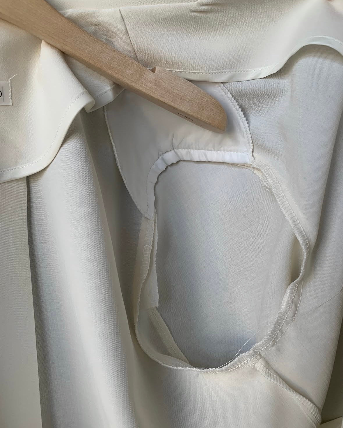 Summer Back Slit Jacket (~6/29)