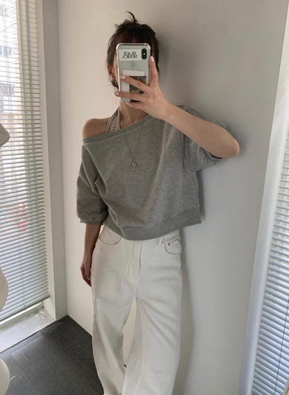 * Halter Layered Sweatshirt Set