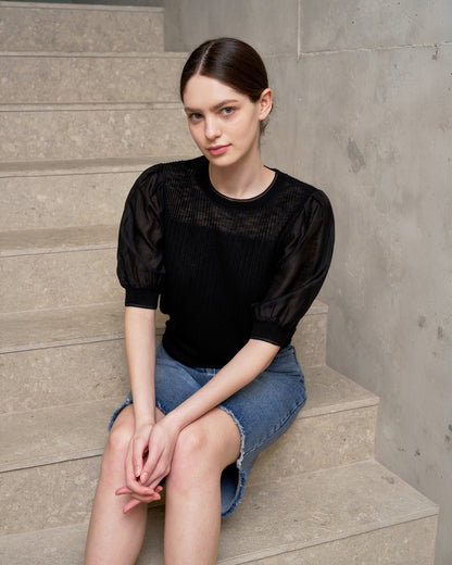 Soft Sleeve Knit Blouse