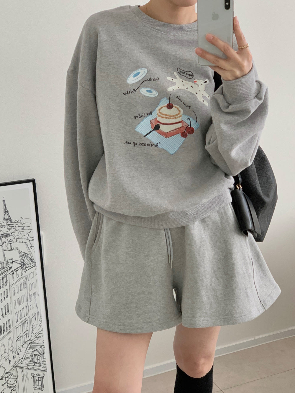 *Picnic Print Sweatshirt