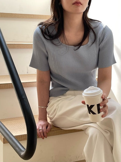* Square Neck Knit Tee