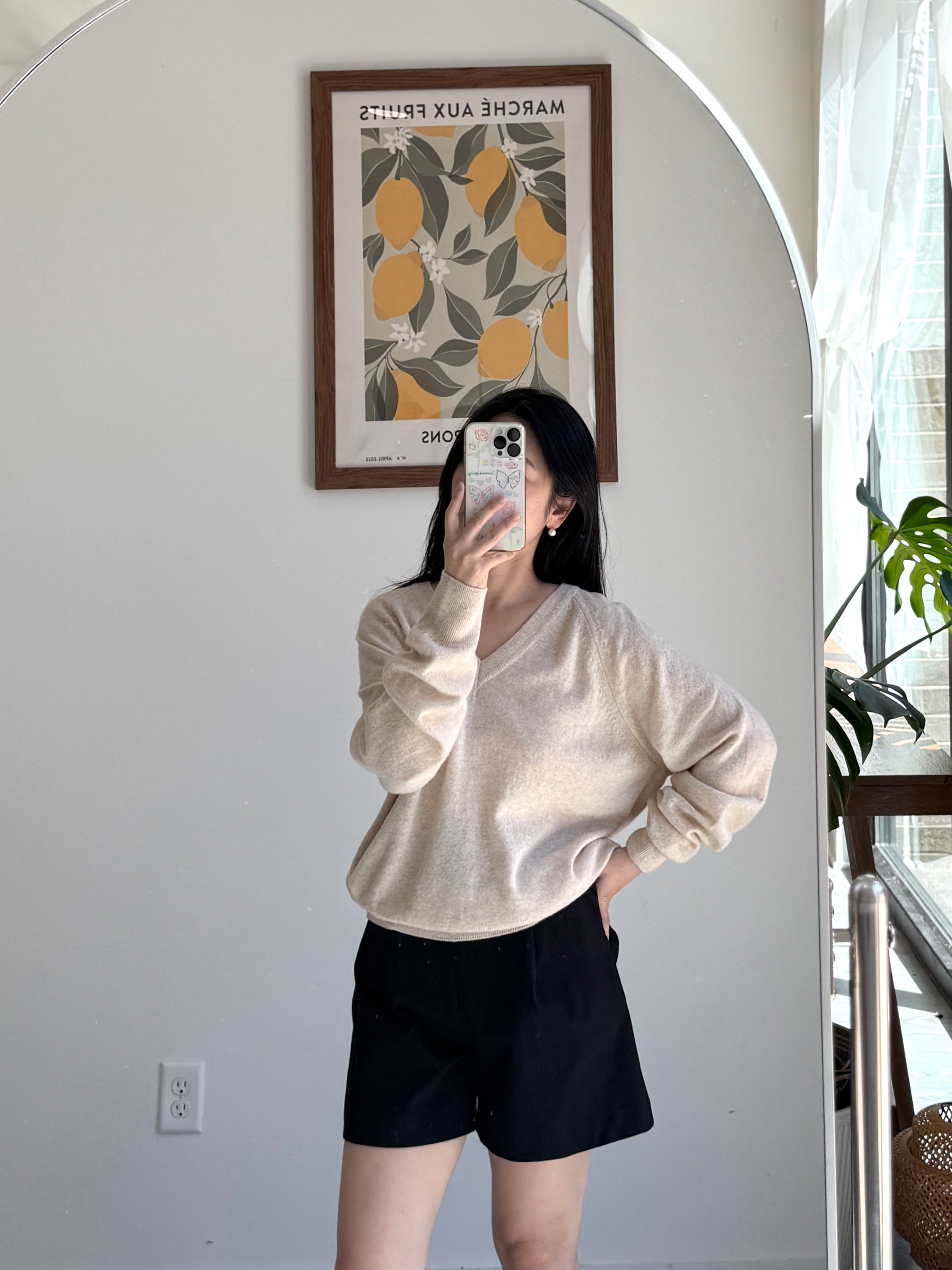 V neck loose fit knit - AdoreMeU