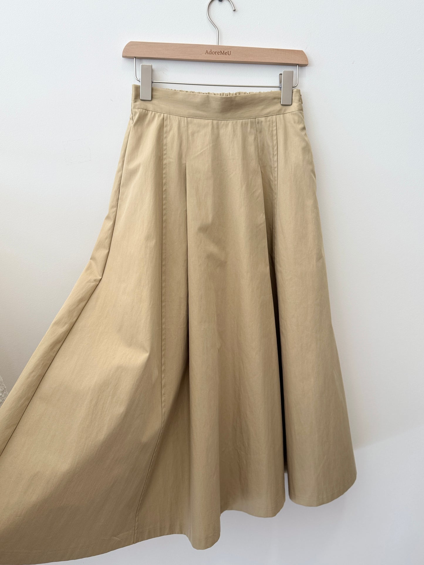 Pintuck A line Skirt