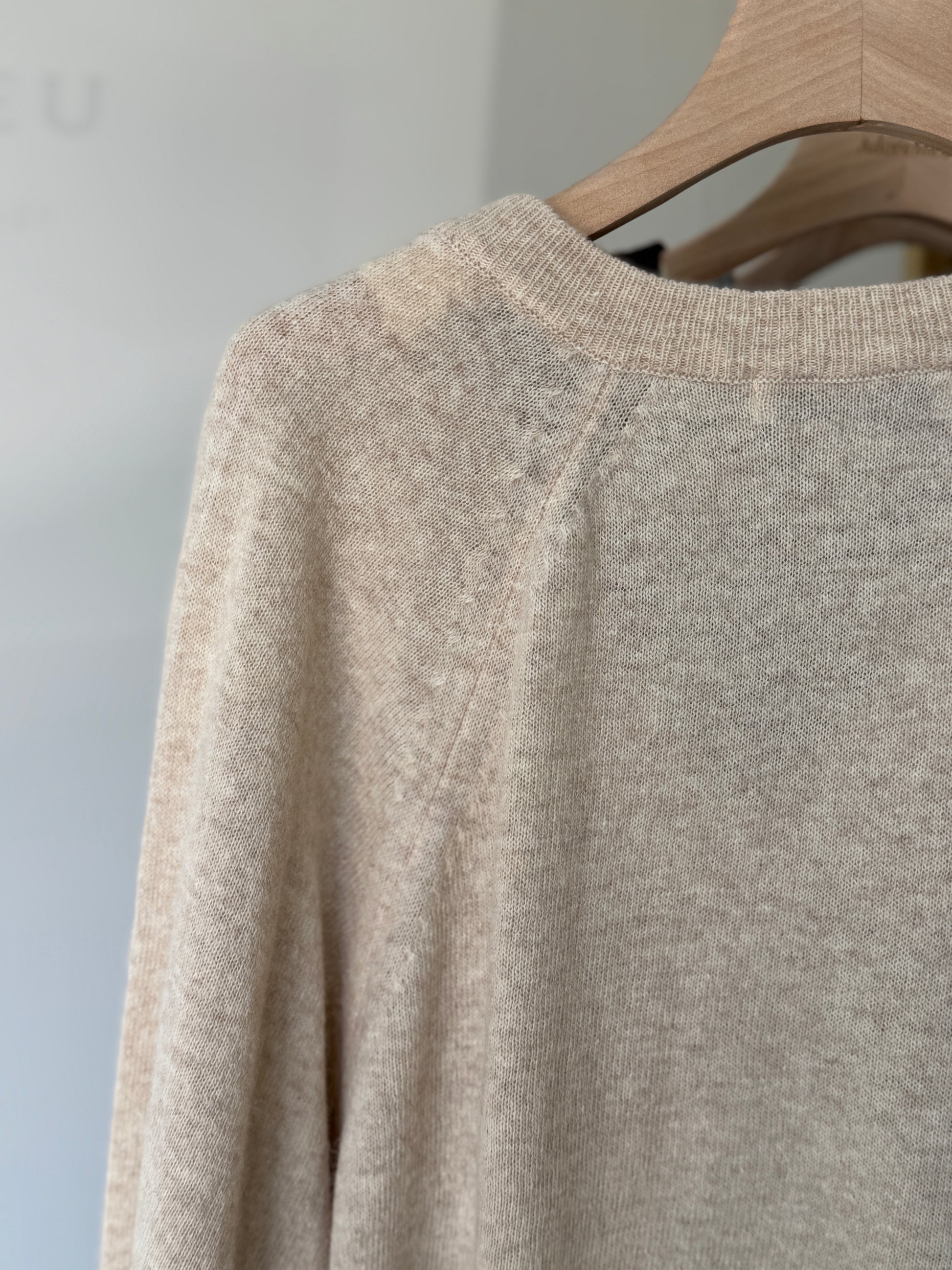 V neck loose fit knit - AdoreMeU