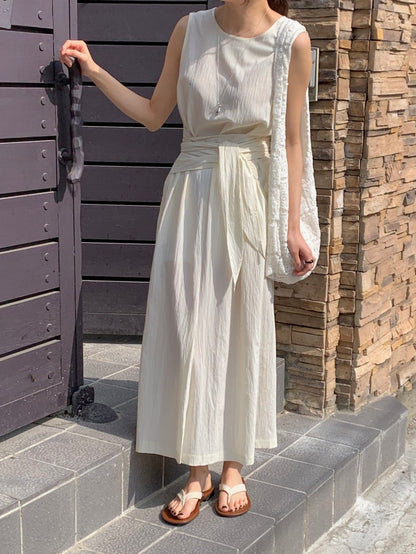 * Dove Sleeveless Maxi Dress