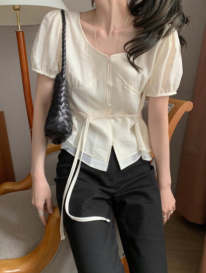 * Half Sleeve Shirring Blouse