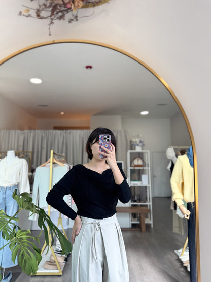 Wearing Knit - AdoreMeU