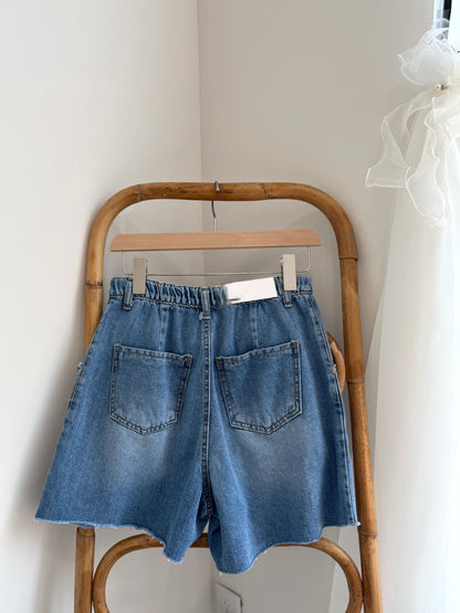 Pleated Denim Short - AdoreMeU