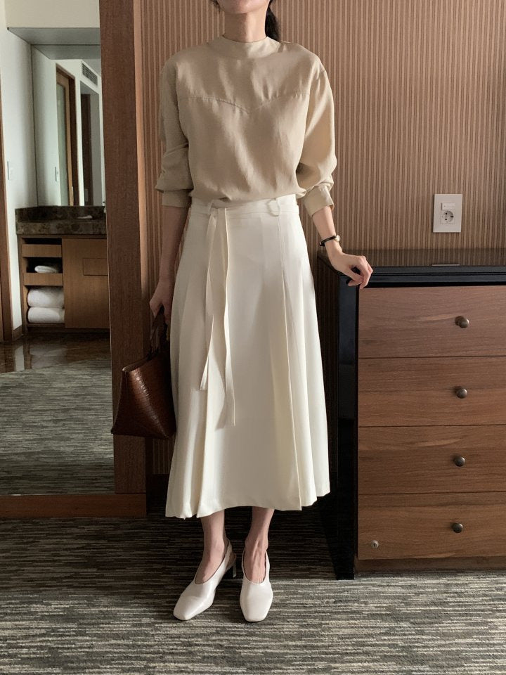 * Spring Pleated Skirt