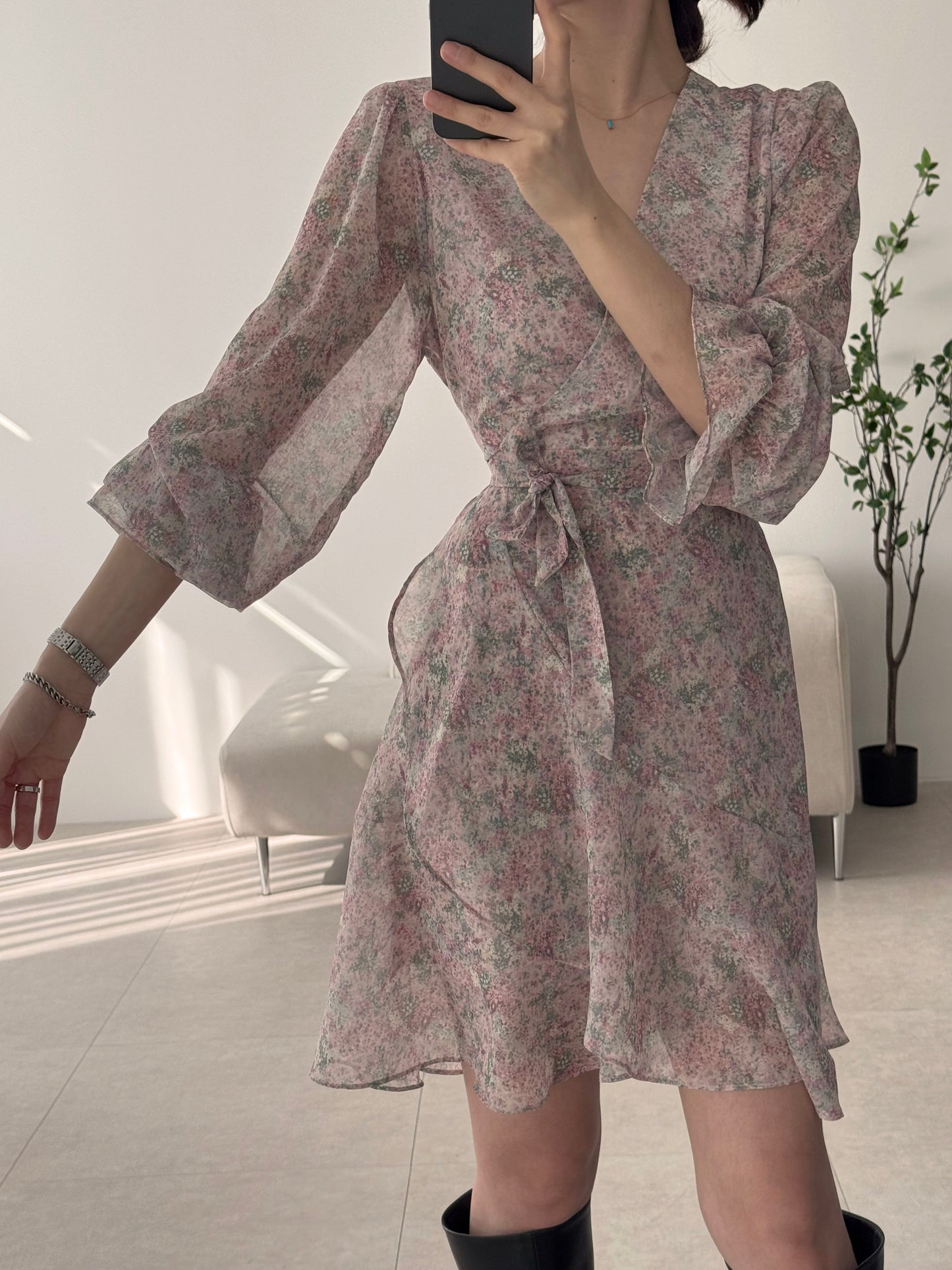 * Diagonal Ruffle Wrap Dress