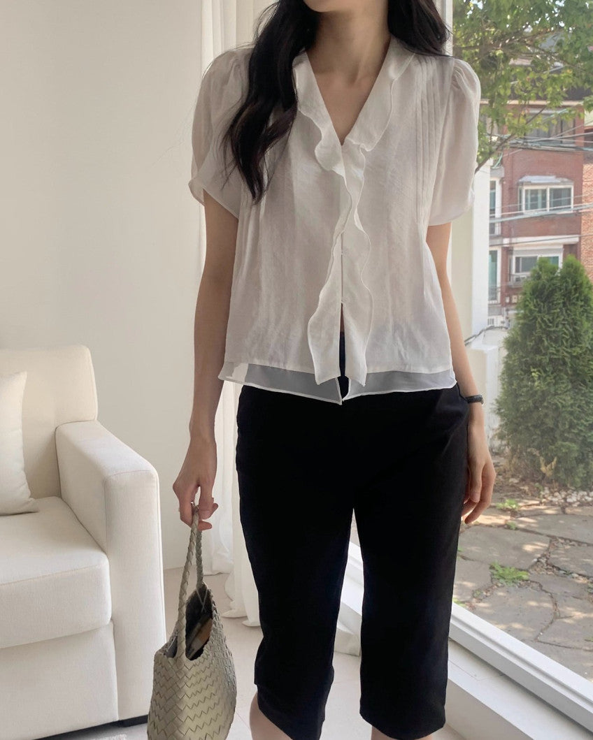 * Mori Pintuck Frill Blouse