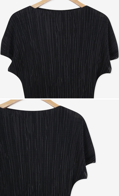 Pleated Blouse (~7/16)