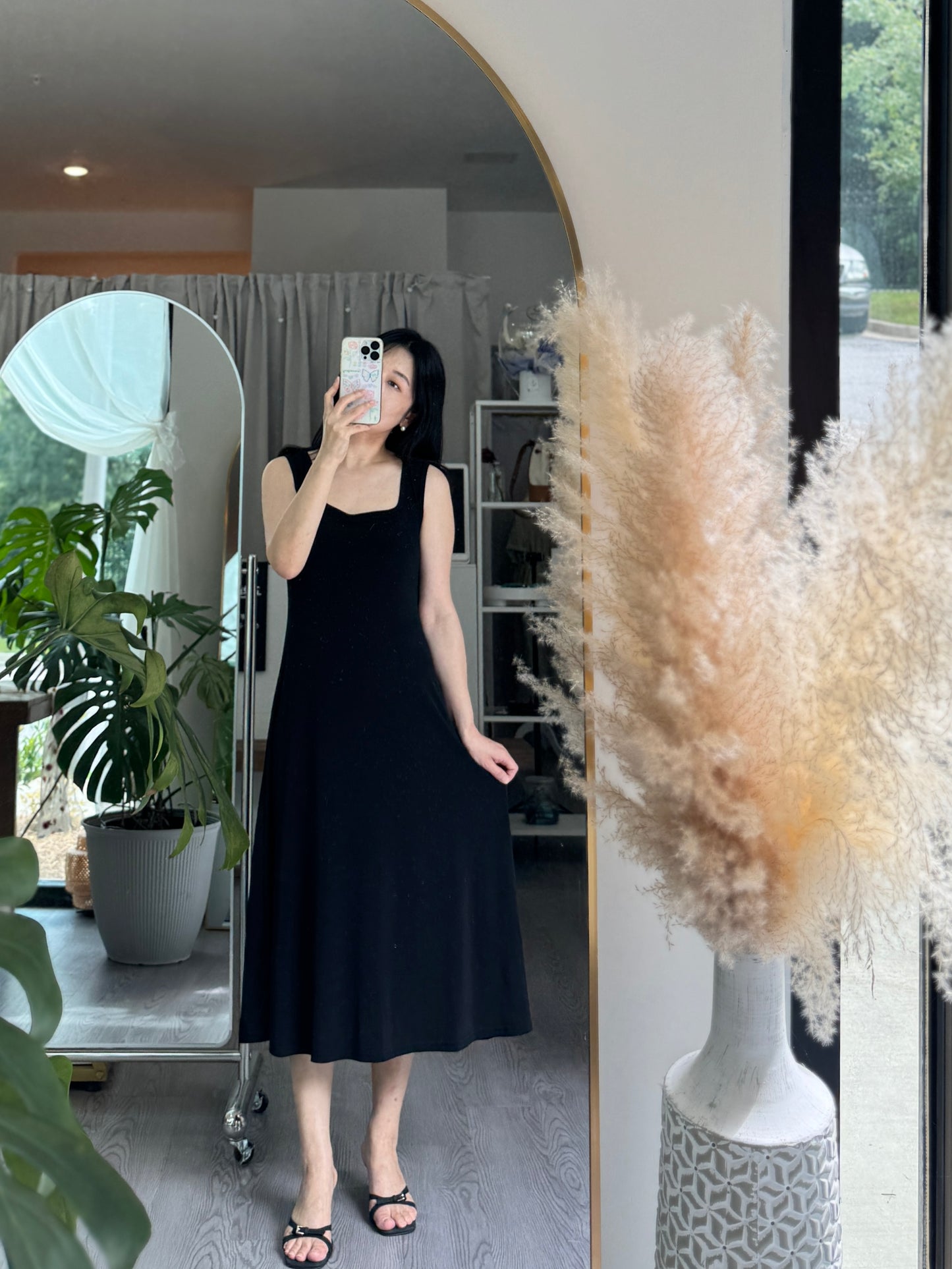 Square Grace Dress - AdoreMeU