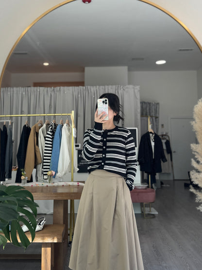 Regular Stripe Cardigan - AdoreMeU