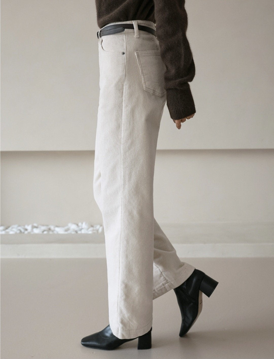 Semi Wide Corduroy Pants