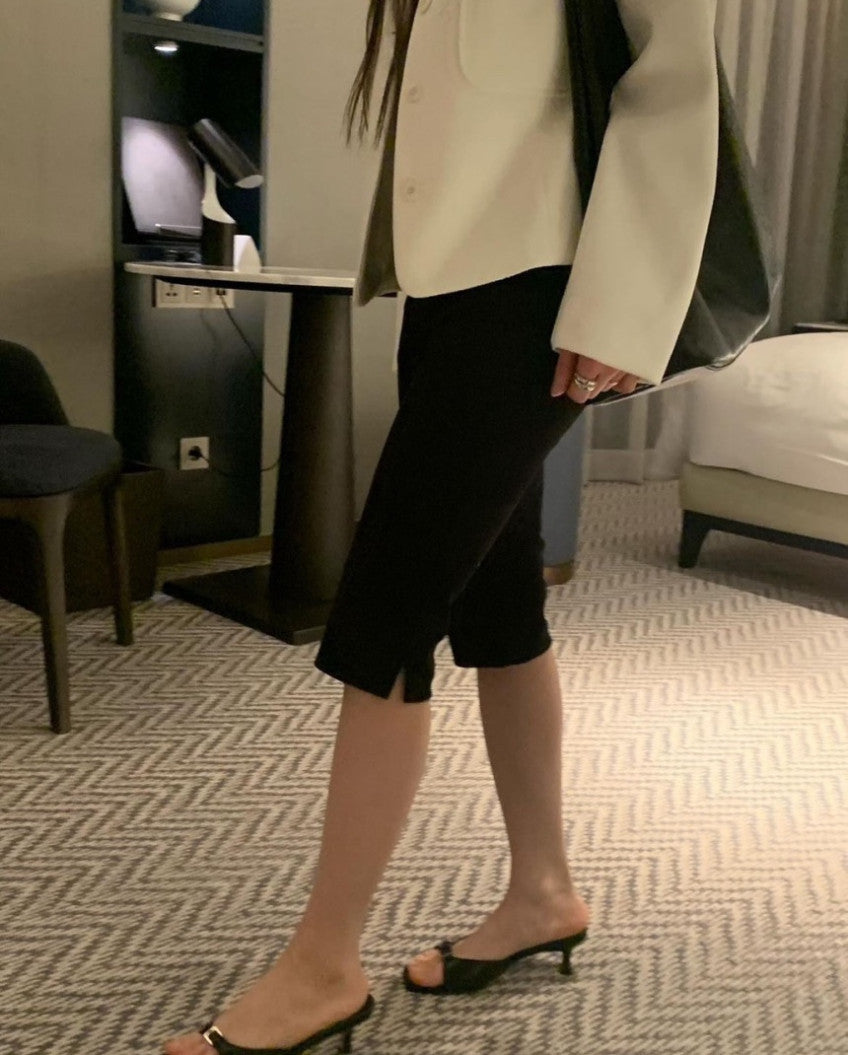 *Short Capri Pants