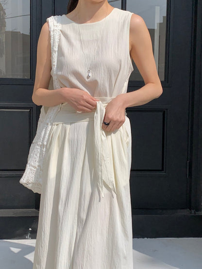 * Dove Sleeveless Maxi Dress