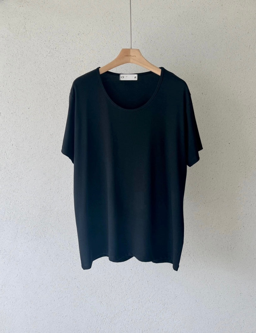 U Neck Overfit Tee