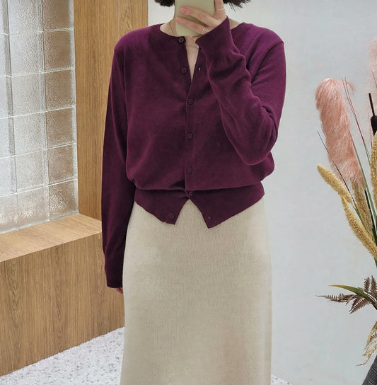 Round Neck Cardigan(~10/29)