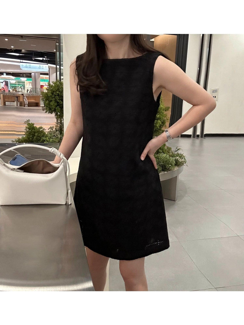 *Lace Detail Cotton Dress