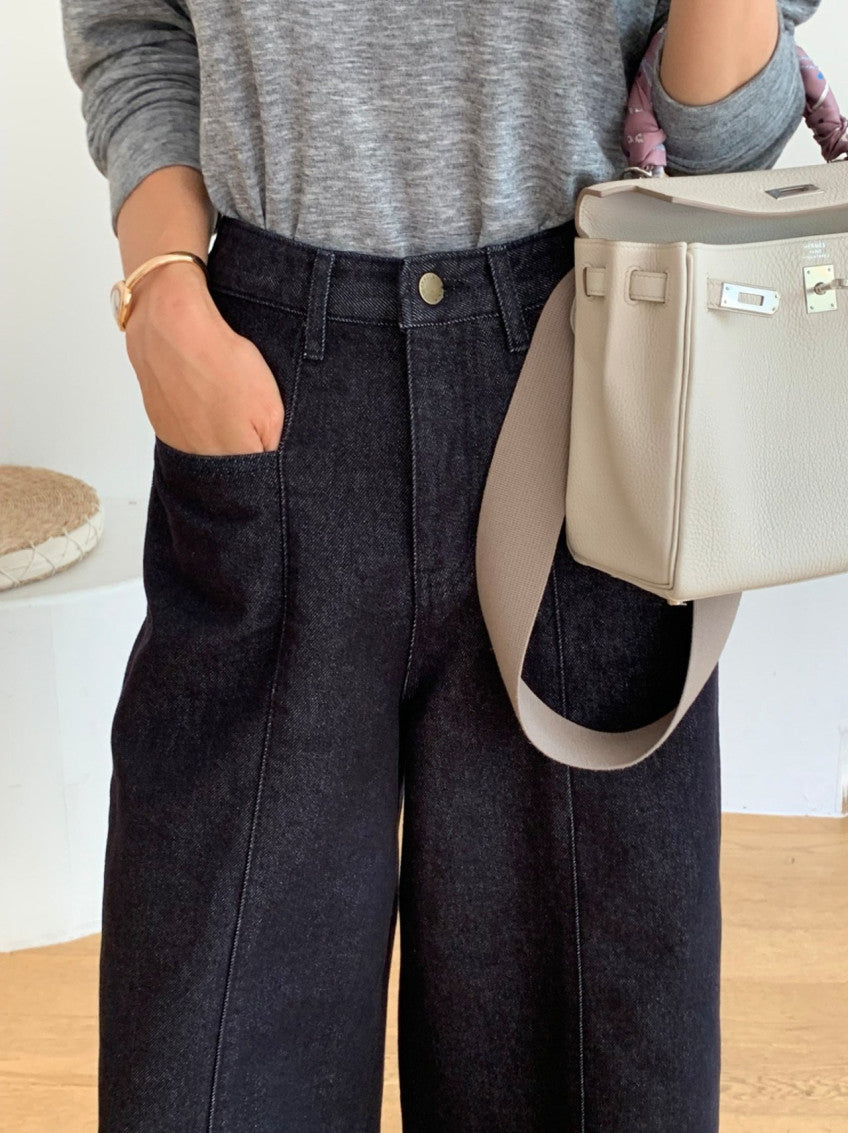 * Non-Fade Cropped Denim
