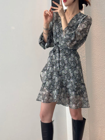 * Diagonal Ruffle Wrap Dress