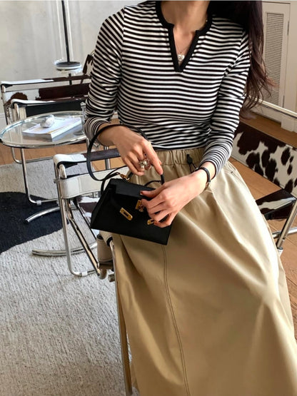 *스트라이프 브이 티셔츠