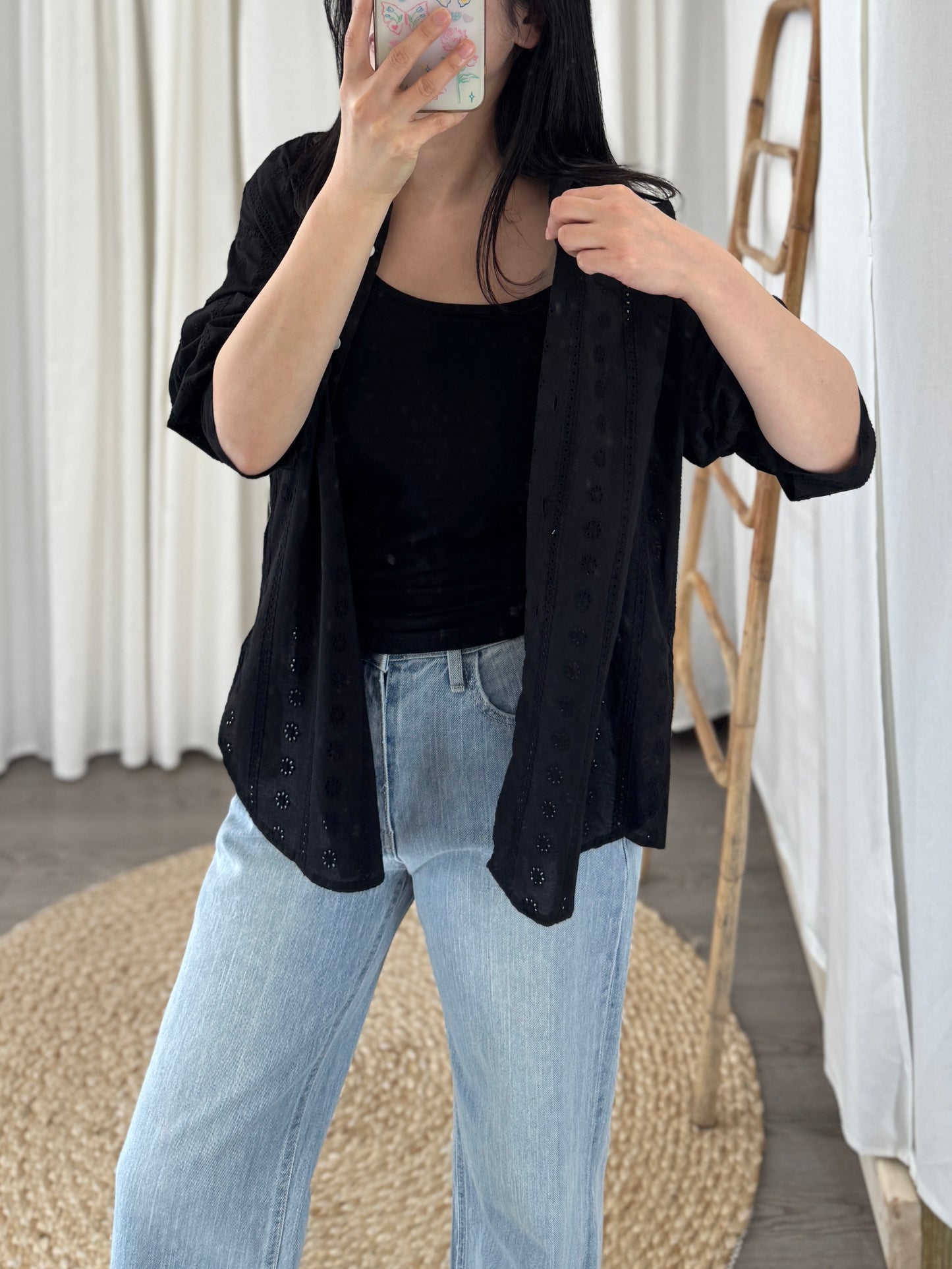 Lace Overfit Shirt(~3/29)