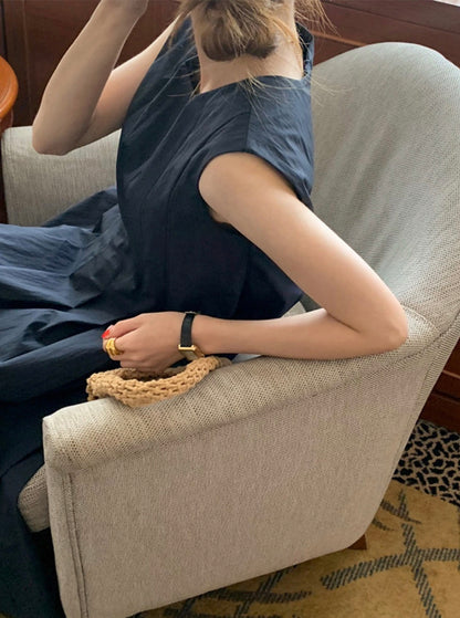* Plain Pintuck Dress