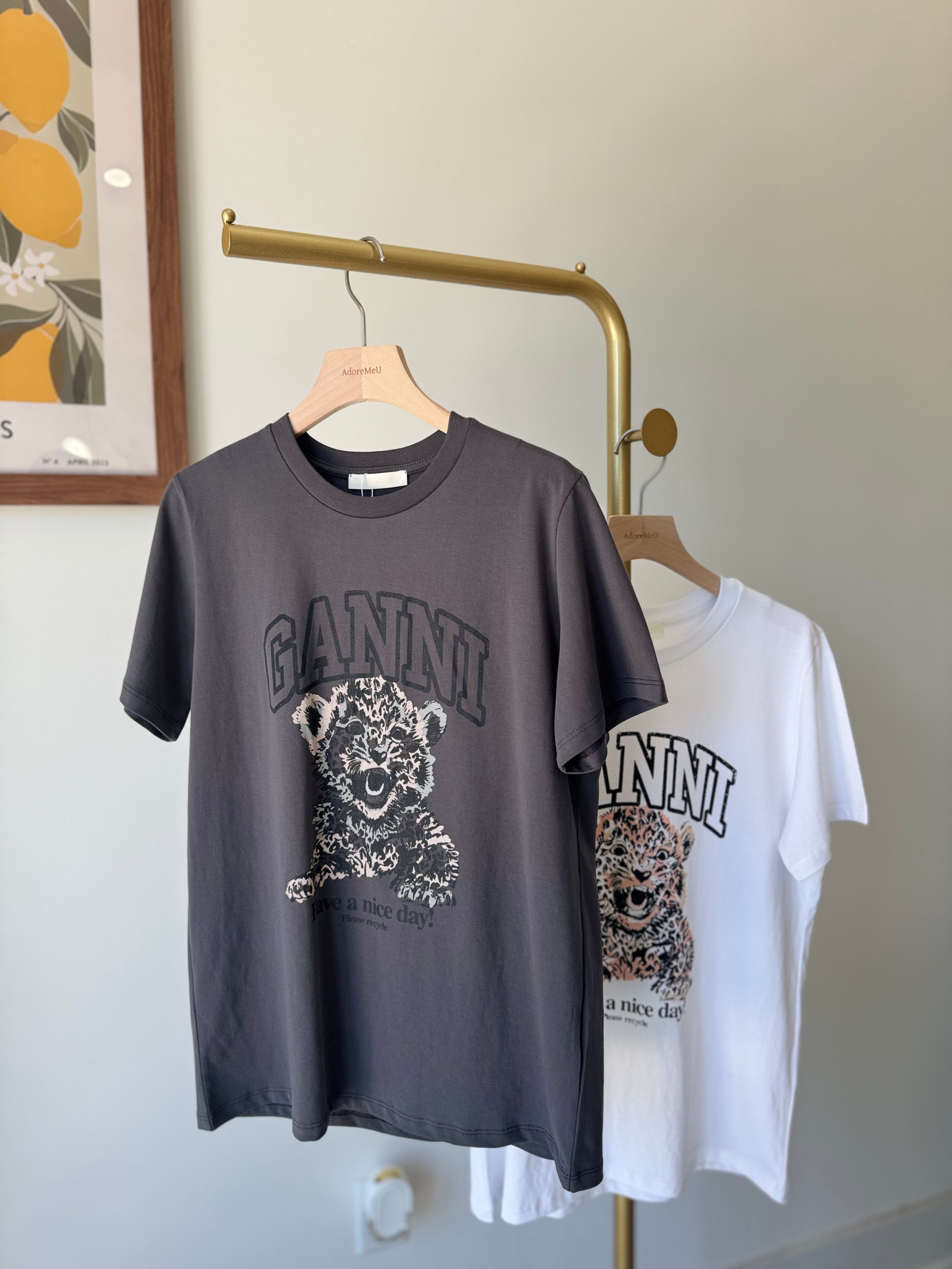 Silket Leopard Print T-shirt - AdoreMeU