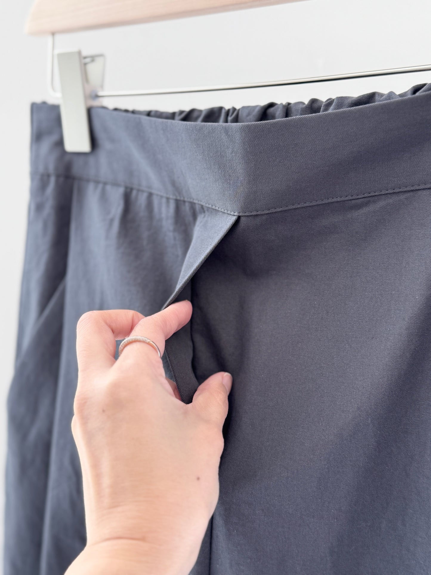 Cotton Cropped Pants