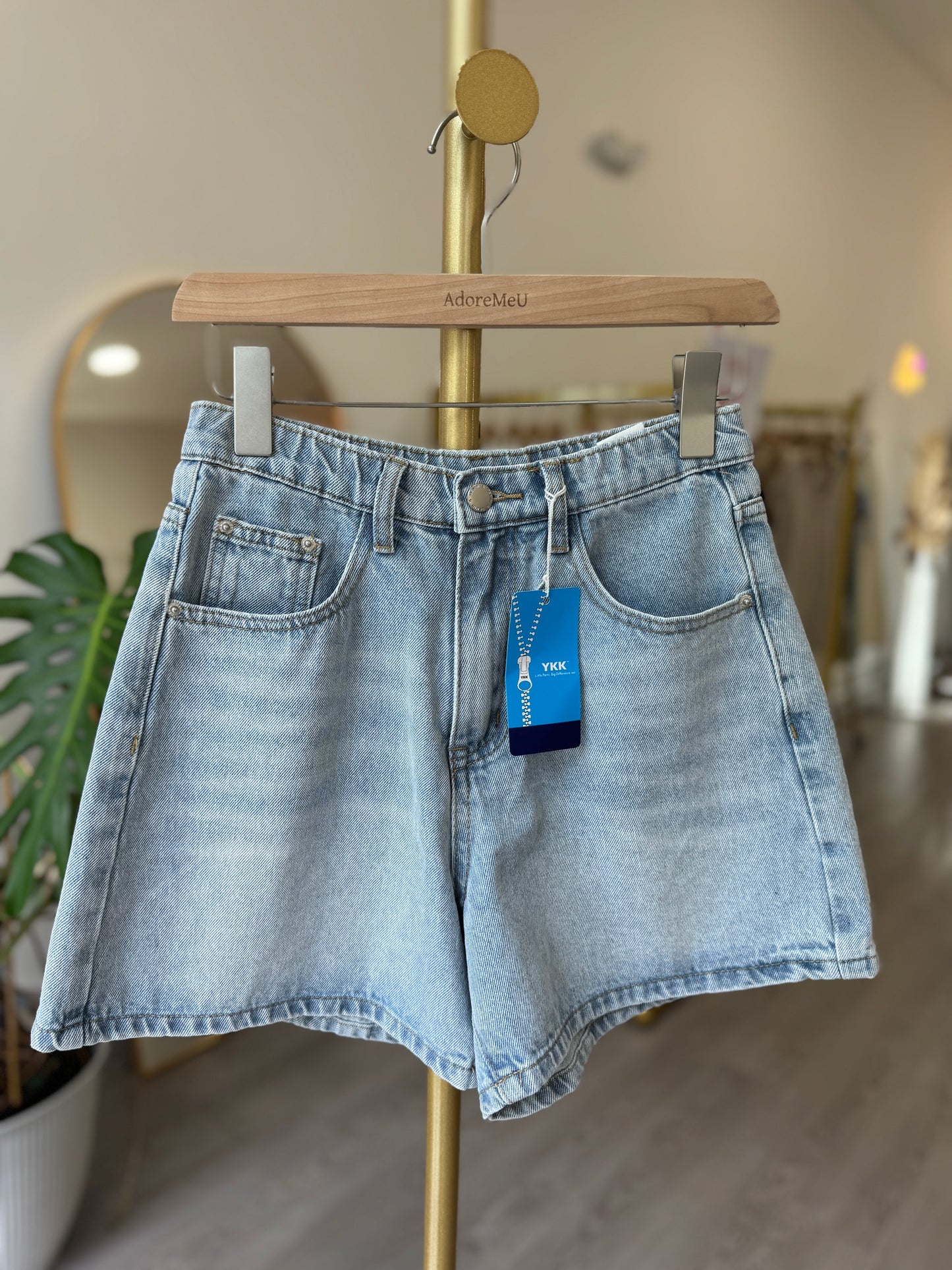 Light Denim Shorts(~7/13)