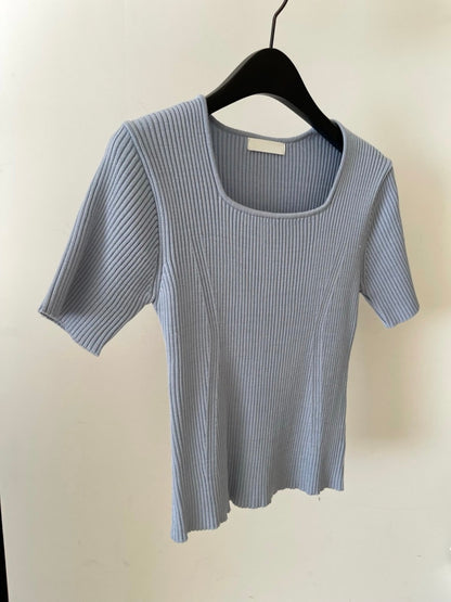 * Square Neck Knit Tee