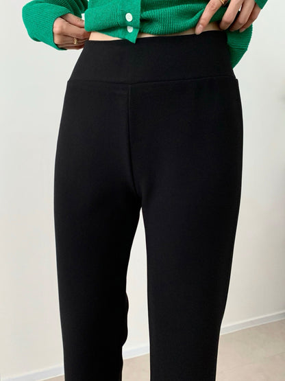 * Slim Capri Slit Pants